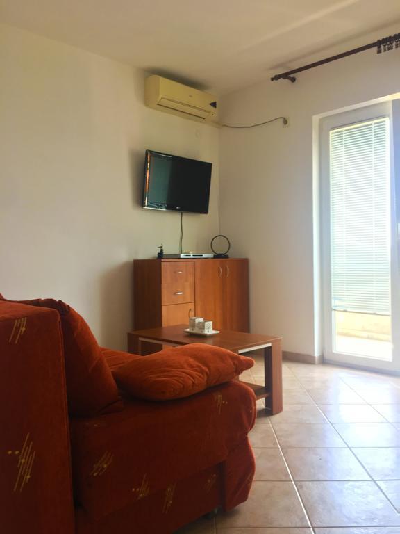 Milmaris Apartments Tivat Eksteriør billede