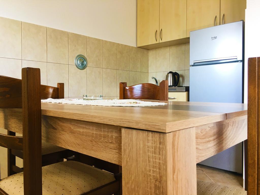 Milmaris Apartments Tivat Eksteriør billede